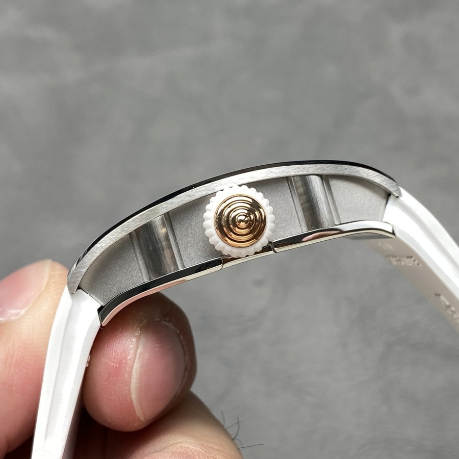 Reloj réplica: Richard Mille RM 07-01, cerámica blanca, caja, correa de caucho blanca, BBA, fabricante, 45.32 X 32,3 mm — bello – Foto 6