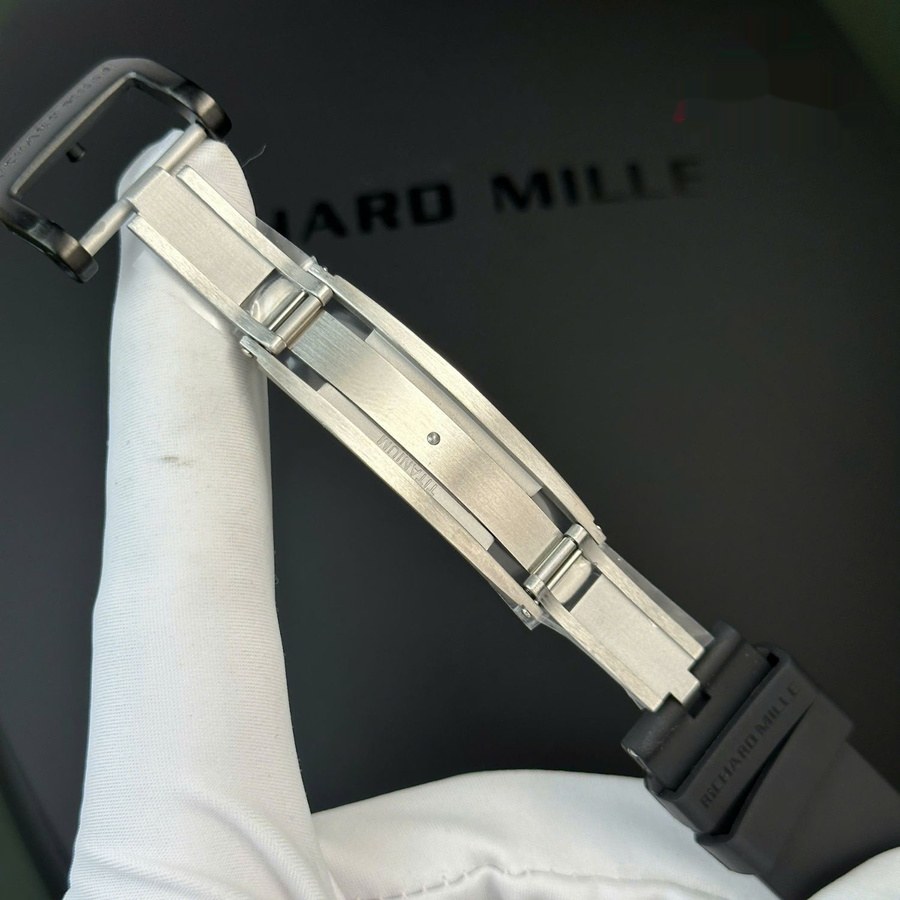 Reloj réplica: Richard Mille RM 12-01, tourbillon, edición limitada, Carbon TPT 48 mm X 39,3 mm — impecable – Foto 13