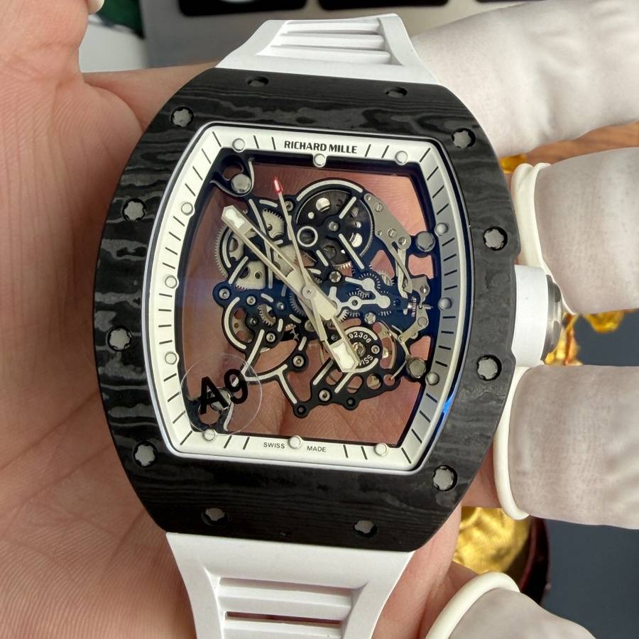 Reloj réplica: Richard Mille RM 055 Bubba Watson, blanco, Carbon NTPT, movimiento vaucher, 42,7 mm X 49,9 mm — popular – Foto 4