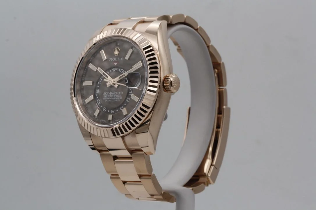 Reloj réplica: Rolex Sky-Dweller 42 mm, esfera chocolate — de última tendencia – Foto 5