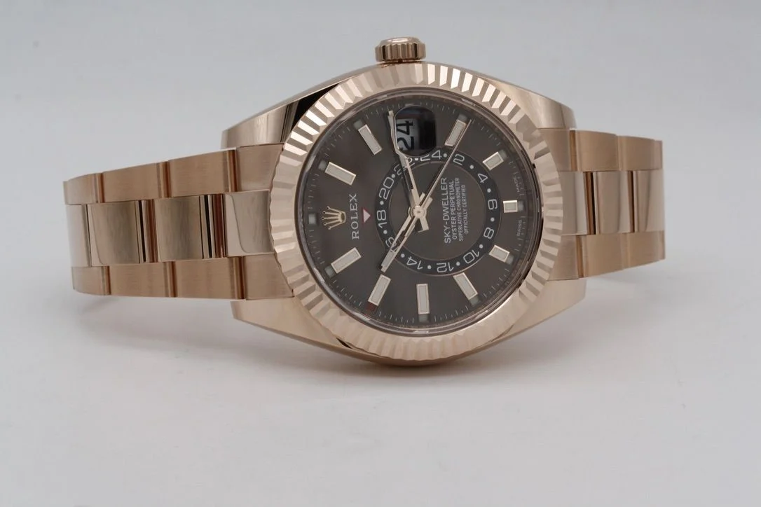 Reloj réplica: Rolex Sky-Dweller 42 mm, esfera chocolate — de última tendencia – Foto 7